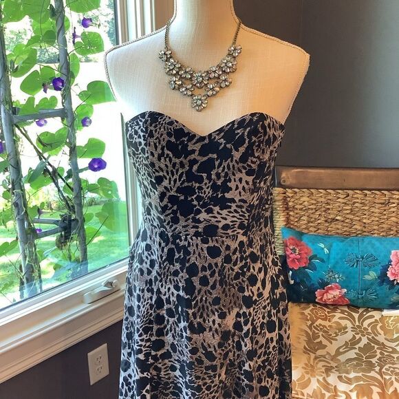 H&M Strapless Dress 👗 - Picture 2 of 7